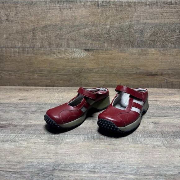 Steve Madden Red Leather Mary Jane Style Mule Shoes Women's Size 9 - Picture 1 of 7